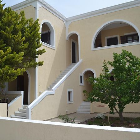Floralia Hotel Karterádos Exterior foto